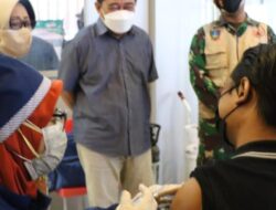 Bupati Jombang Pantau Program Vaksinasi yang Dilakukan di Plaza Linggajati