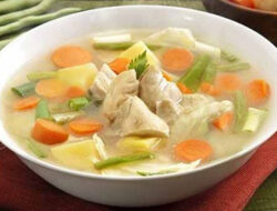 Resep Sup Ayam Bening, Makanan Rumahan yang Mudah dan Selalu Dinantikan