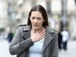 Cara Mengatasi Sesak Nafas dan Apa Penyebabnya, Bisa Menyebabkan Gagal Jantung