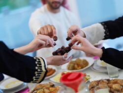Berikut Makanan yang Harus Dikonsumsi dan Wajib Dihindari Saat Puasa Ramadhan