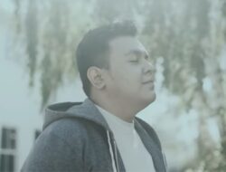 Lewat Lirik Lagu Monokrom, Tulus Mengajak Pendengarnya Mengenang Masa Lalu, Berikut Lirik Lengkapnya